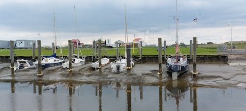 Boote liegen trocken